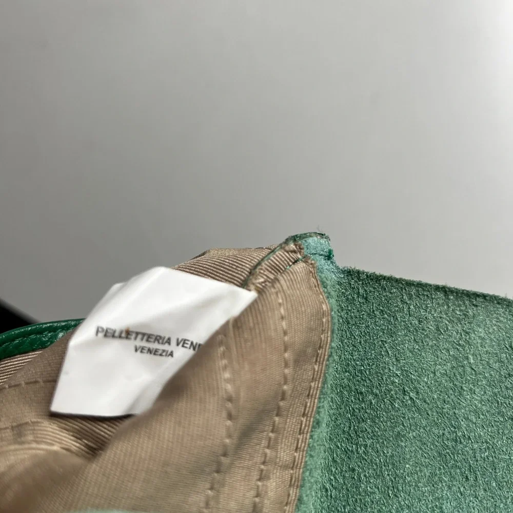 Pelletteria Veneta Venezia‎ Green Pebbled Leather Handmade Wallet Italy Snap Zip